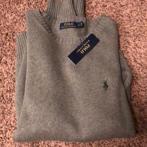 Polo sweater